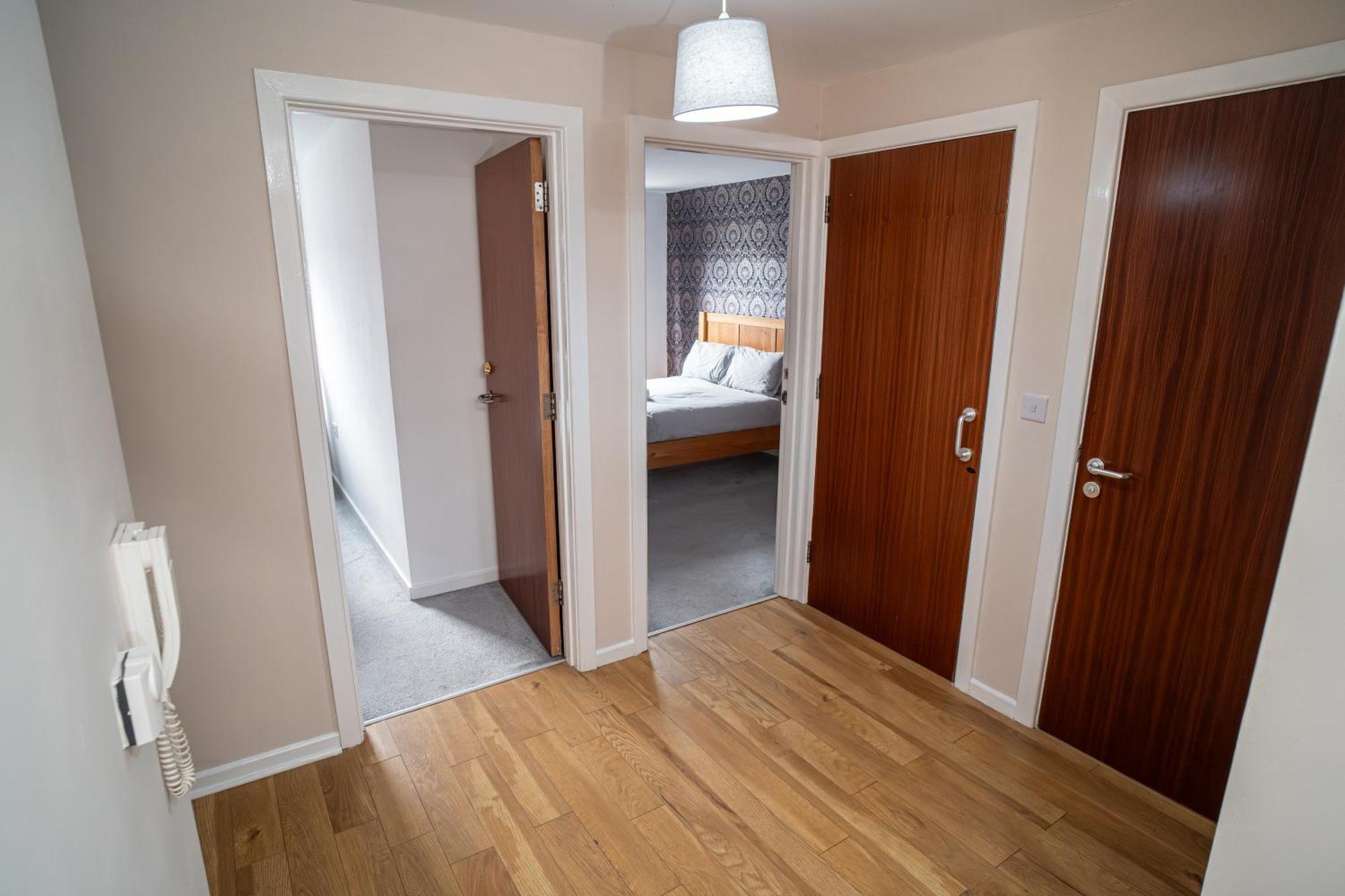 Central Apartment In Belfast City Centre - Sleeps 5 People المظهر الخارجي الصورة